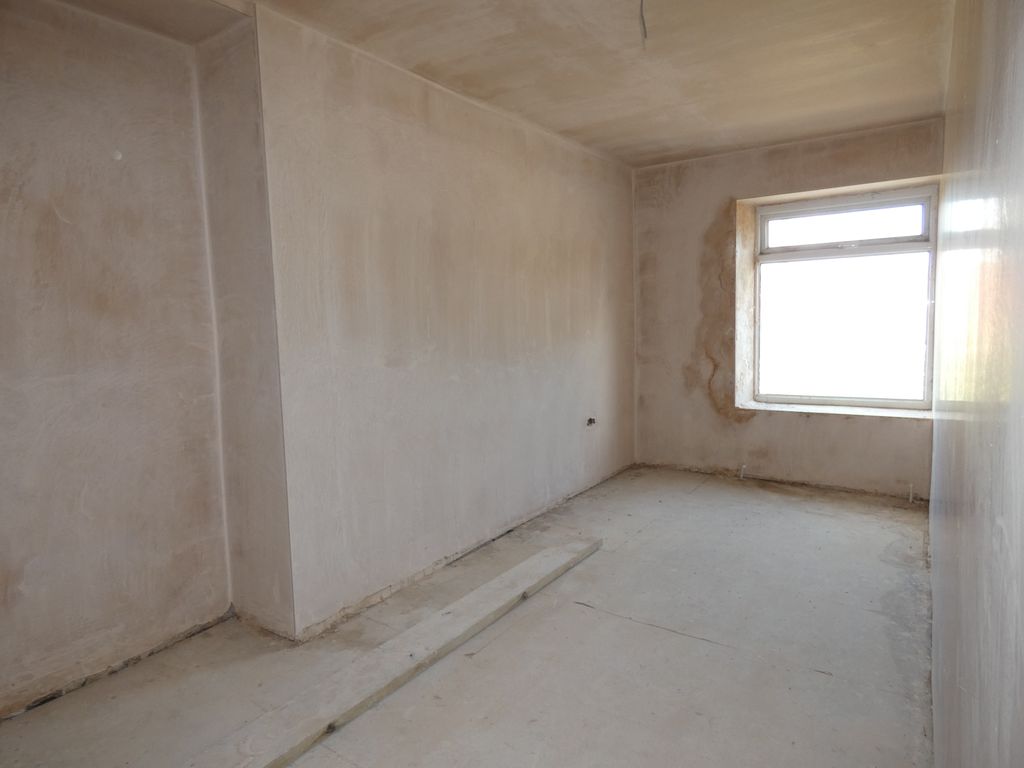 First Floor- click for photo gallery